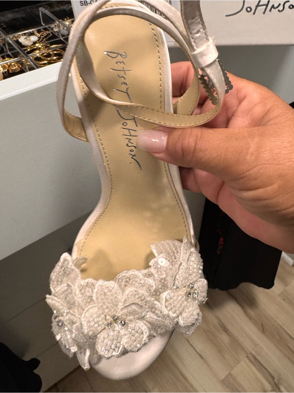 Betsey Johnson Ivory Floral Appliqué Slingback Heels